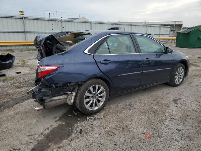 4T1BF1FK6HU771228 - 2017 TOYOTA CAMRY LE 蓝色 照片 3