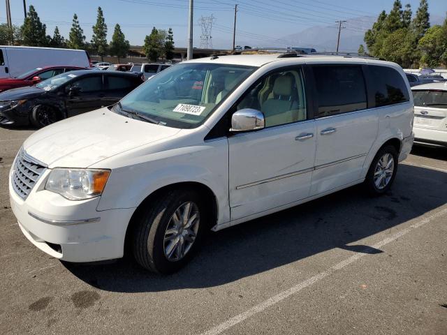2A4RR7DX4AR448742 - 2010 CHRYSLER TOWN & COU LIMITED WHITE photo 1