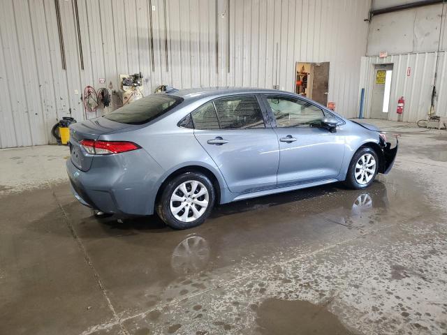 JTDEPRAE2LJ031801 - 2020 TOYOTA COROLLA LE BLUE photo 3