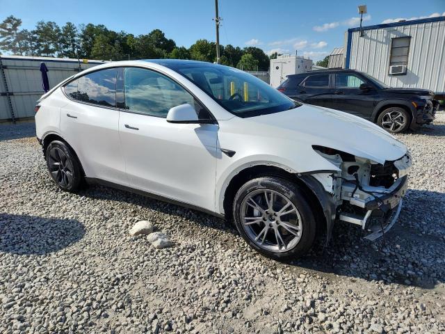 7SAYGDEE1SA358979 - 2025 TESLA MODEL Y WHITE photo 4