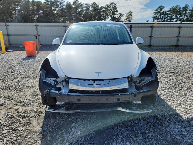 7SAYGDEE1SA358979 - 2025 TESLA MODEL Y WHITE photo 5