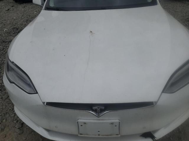 5YJSA1E20GF173177 - 2016 TESLA MODEL S Beyaz fotoğraf 11