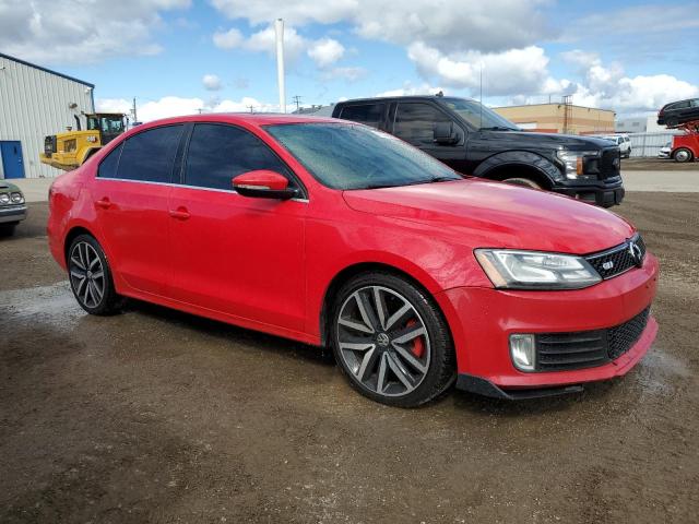 3VW467AJ2DM420228 - 2013 VOLKSWAGEN JETTA GLI RED photo 4