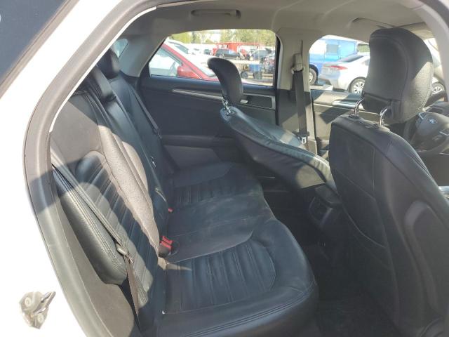 3FA6P0H71DR353270 - 2013 FORD FUSION SE WHITE photo 10