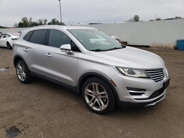 5LMCJ3D91HUL11499 - 2017 LINCOLN MKC RESERVE SILVER photo 4