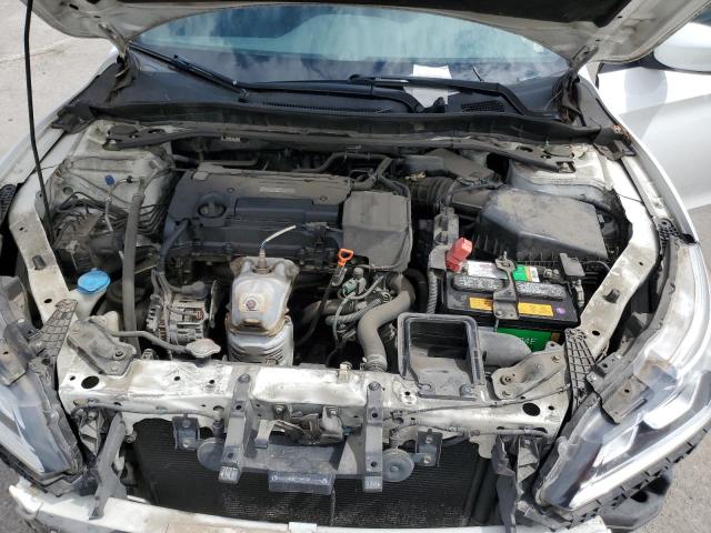1HGCR2F56GA037884 - 2016 HONDA ACCORD SPORT WHITE photo 11