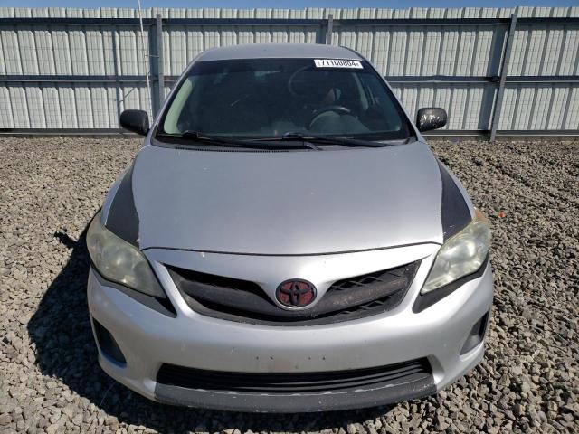 5YFBU4EE1CP046911 - 2012 TOYOTA COROLLA BASE SILVER photo 5