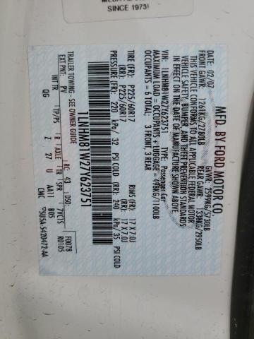 1LNHM81W27Y623751 - 2007 LINCOLN TOWN CAR SIGNATURE WHITE photo 13