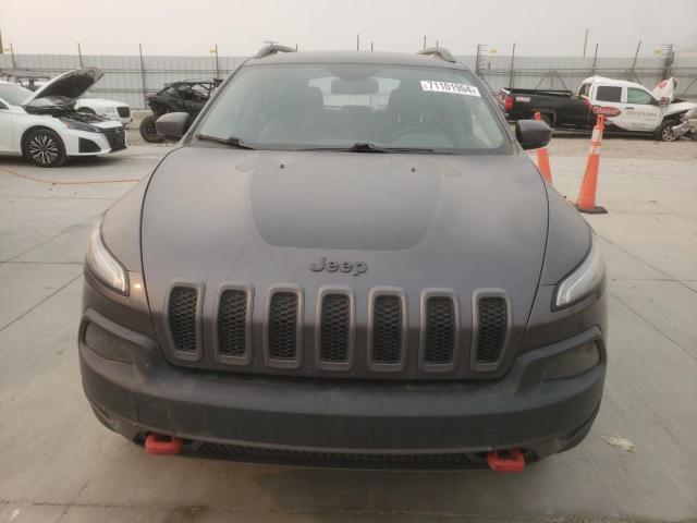 1C4PJMBX5JD506379 - 2018 JEEP CHEROKEE TRAILHAWK Boz foto 5