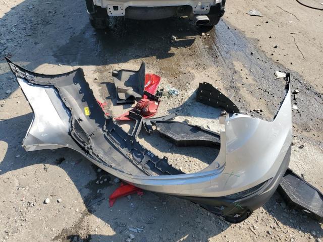 5XYZU3LB9FG278506 - 2015 HYUNDAI SANTA FE S SILVER photo 13