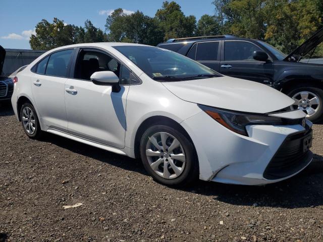 5YFB4MDEXPP021819 - 2023 TOYOTA COROLLA LE Սպիտակ լուսանկար 4