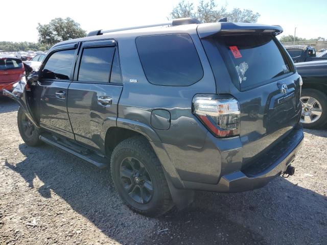JTEFU5JR6M5233037 - 2021 TOYOTA 4RUNNER SR5 GRAY photo 2
