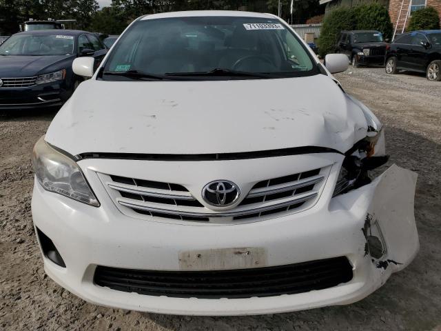 2T1BU4EE9DC101557 - 2013 TOYOTA COROLLA BASE WHITE photo 5