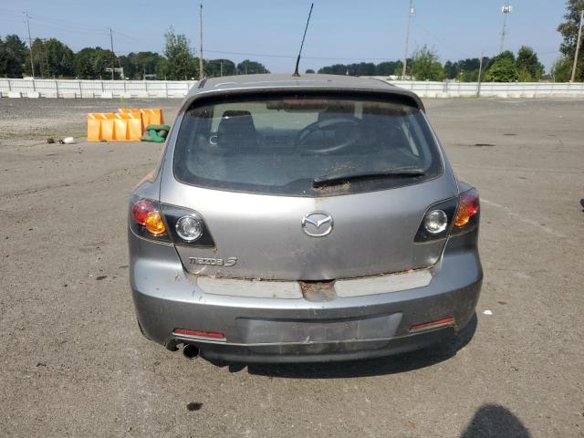 JM1BK343351328331 - 2005 MAZDA 3 HATCHBACK GRAY photo 6