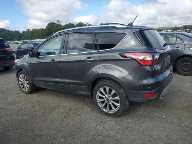 1FMCU9J9XJUA57816 - 2018 FORD ESCAPE TITANIUM ნაცრისფერი ფოტო 2