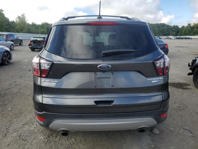 1FMCU9J9XJUA57816 - 2018 FORD ESCAPE TITANIUM ნაცრისფერი ფოტო 6
