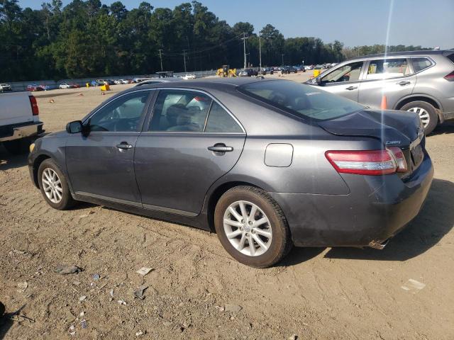 4T1BK3EK5BU628156 - 2011 TOYOTA CAMRY SE Темно-сірий фото 2