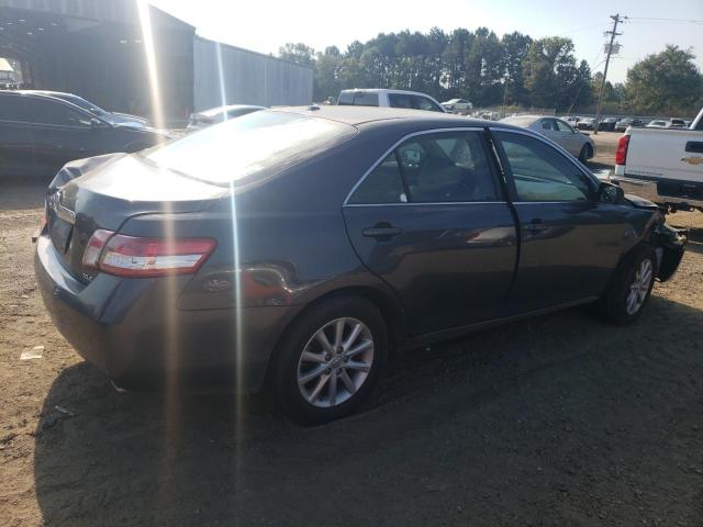 4T1BK3EK5BU628156 - 2011 TOYOTA CAMRY SE Темно-сірий фото 3