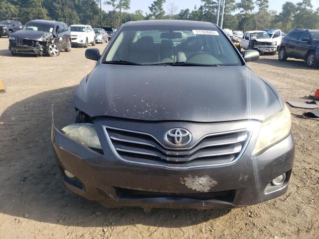 4T1BK3EK5BU628156 - 2011 TOYOTA CAMRY SE Темно-сірий фото 5