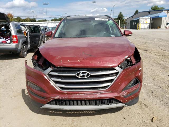 KM8J33A29JU822900 - 2018 HYUNDAI TUCSON VALUE RED photo 5