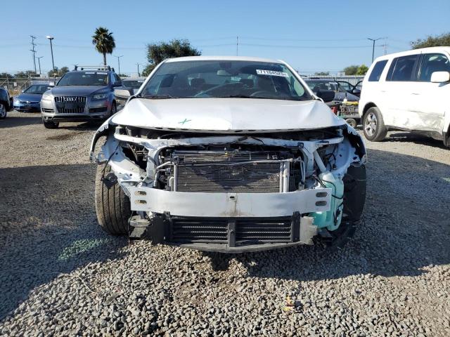 1G1ZG5ST0KF225714 - 2019 CHEVROLET MALIBU RS WHITE photo 5