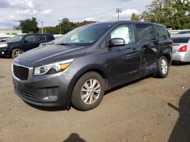 KNDMB5C11H6218714 - 2017 KIA SEDONA LX GRAY photo 1