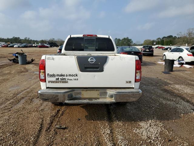 1N6BD06T46C415681 - 2006 NISSAN FRONTIER KING CAB XE WHITE photo 6