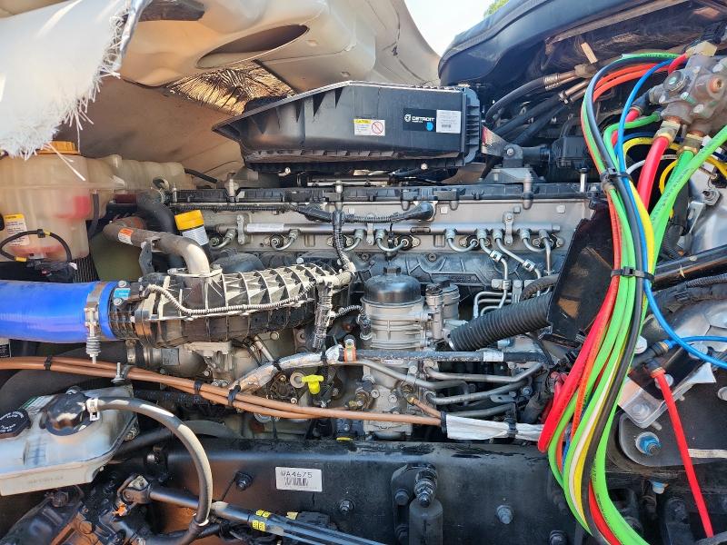 3AKJHHDR7SSWA4675 - 2025 FREIGHTLINER CASCADIA 1 თეთრი ფოტო 7