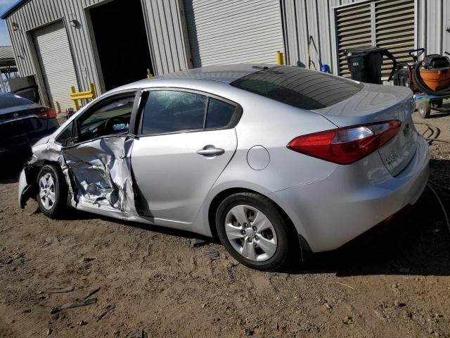 KNAFK4A63G5604201 - 2016 KIA FORTE LX SILVER photo 2