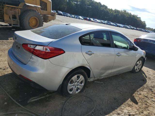 KNAFK4A63G5604201 - 2016 KIA FORTE LX SILVER photo 3