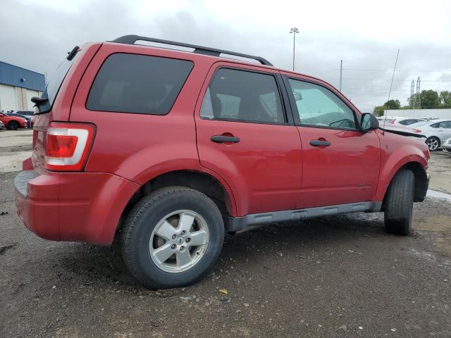1FMCU93158KB50708 - 2008 FORD ESCAPE XLT RED photo 3