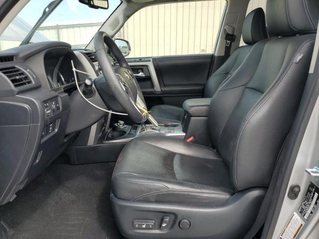 JTEBU5JR9K5686919 - 2019 TOYOTA 4RUNNER SR5/SR5 PREMIUM Srebrny zdjęcie 7