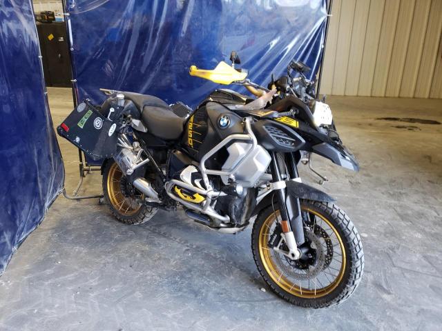 WB10M1303N6F06738 - 2022 BMW R 1250 GS ADVENTURE TWO TONE photo 1