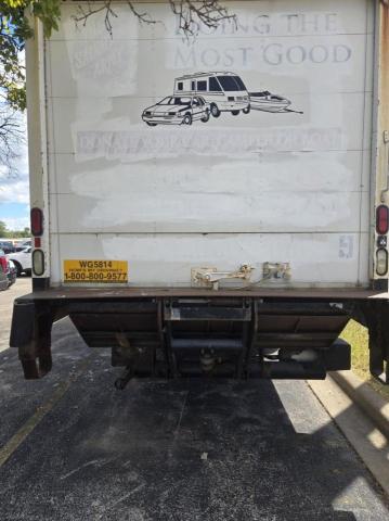 1HTMMAAM96H186745 - 2006 INTERNATIONAL 4000 4300 WHITE photo 4