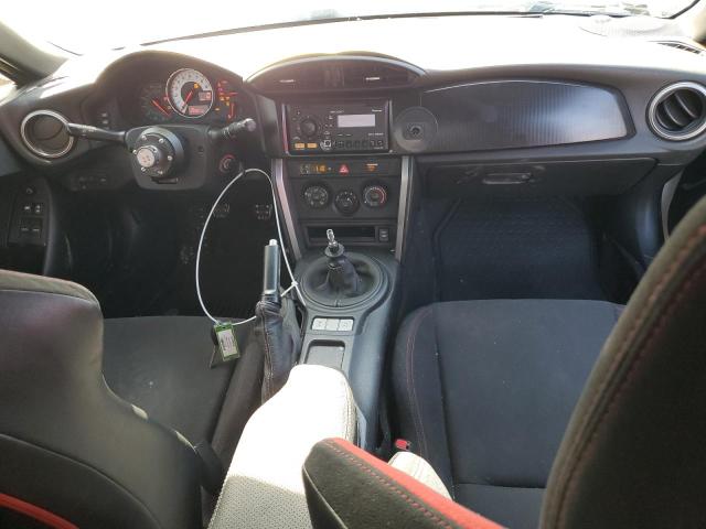 JF1ZNAA13D1717536 - 2013 TOYOTA SCION FR-S 白色 照片 8