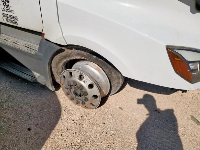 3AKJHHDR6NSMX6115 - 2022 FREIGHTLINER CASCADIA 1 WHITE photo 9