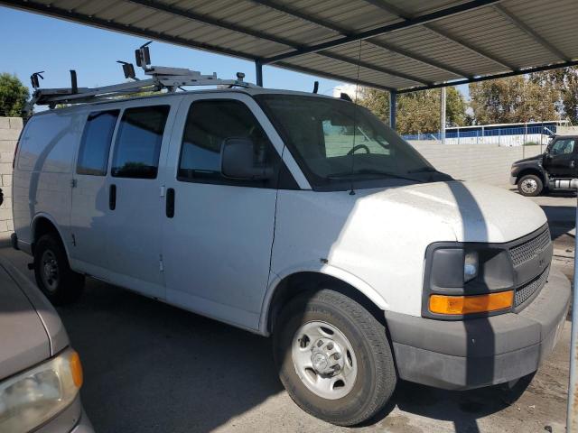 1GCWGAFF5G1233710 - 2016 CHEVROLET EXPRESS G2 白色 照片 4