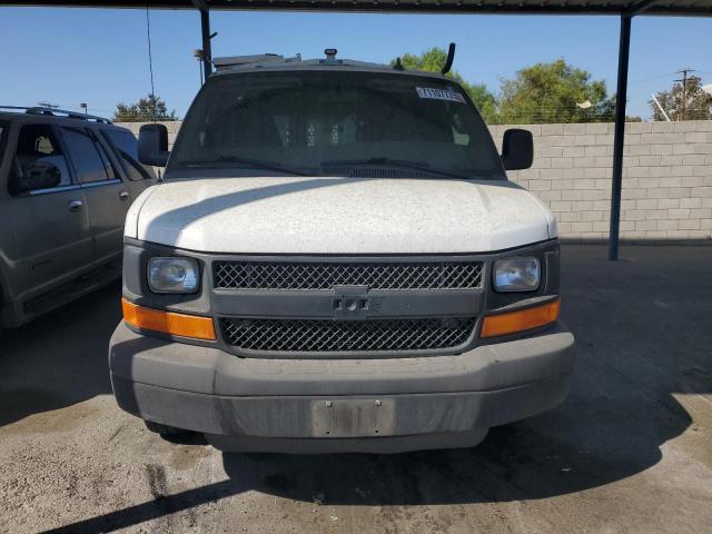 1GCWGAFF5G1233710 - 2016 CHEVROLET EXPRESS G2 白色 照片 5