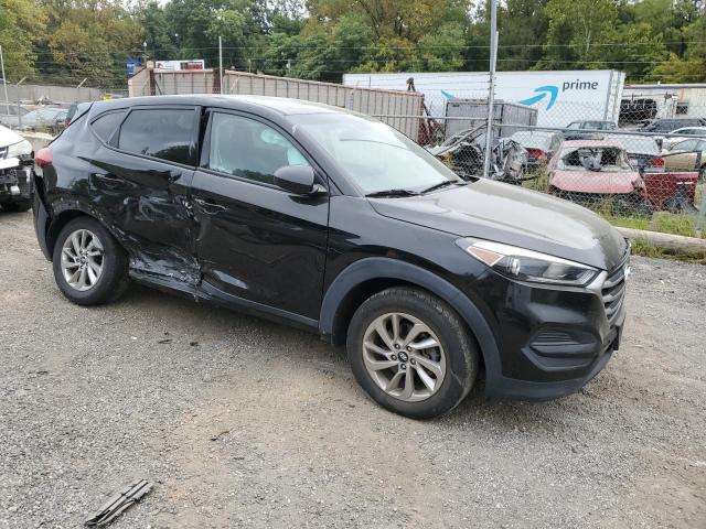 KM8J23A46HU383511 - 2017 HYUNDAI TUCSON SE BLACK photo 4