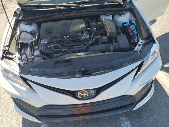 4T1F31AK0PU056199 - 2023 TOYOTA CAMRY XLE თეთრი ფოტო 11
