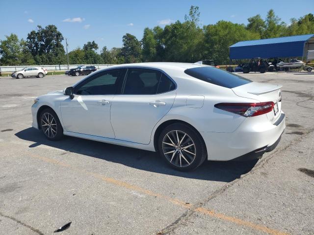 4T1F31AK0PU056199 - 2023 TOYOTA CAMRY XLE თეთრი ფოტო 2