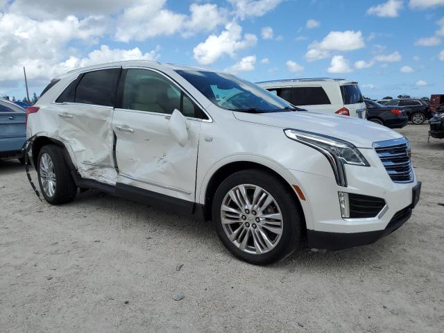 1GYKNERS0HZ113573 - 2017 CADILLAC XT5 PREMIUM LUXURY WHITE photo 4