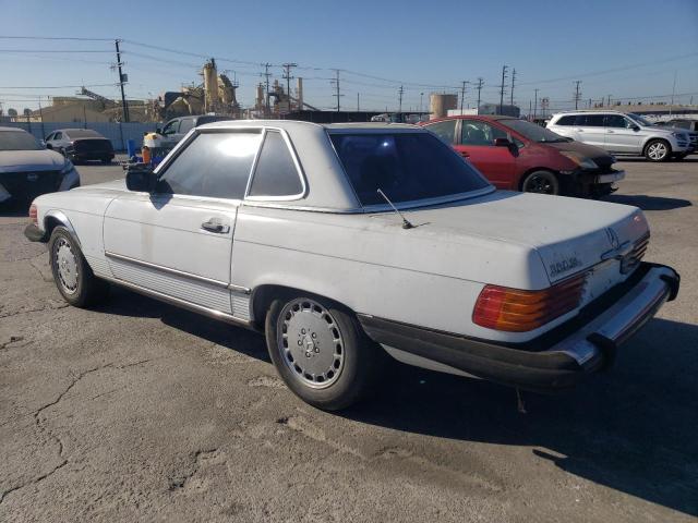 WDBBA48D5GA042820 - 1986 MERCEDES-BENZ 560 SL WHITE photo 2