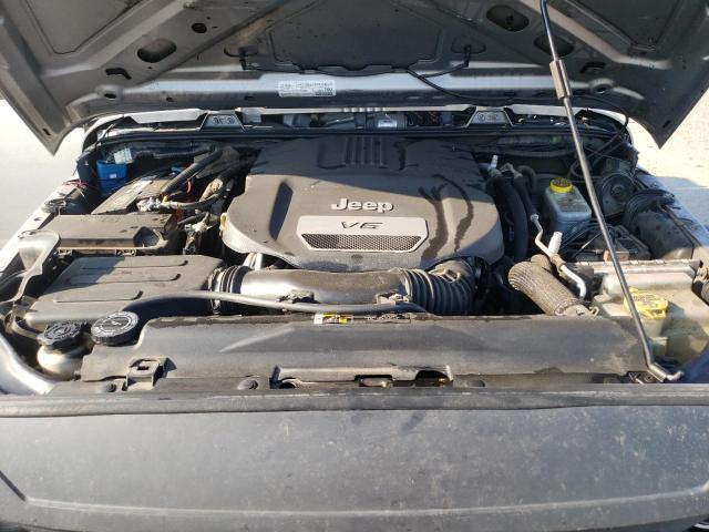 1C4BJWDG0JL805688 - 2018 JEEP WRANGLER U SPORT SILVER photo 11