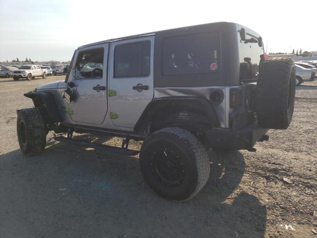 1C4BJWDG0JL805688 - 2018 JEEP WRANGLER U SPORT SILVER photo 2