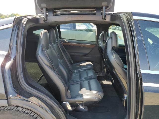 5YJXCAE2XGF029264 - 2016 TESLA MODEL X BLACK photo 10