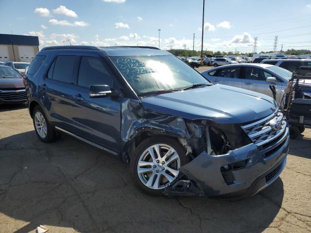 1FM5K8D84JGB29295 - 2018 FORD EXPLORER XLT BLUE photo 4