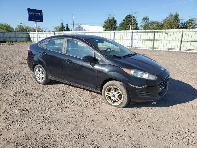 3FADP4BJ3JM122463 - 2018 FORD FIESTA SE BLACK photo 4