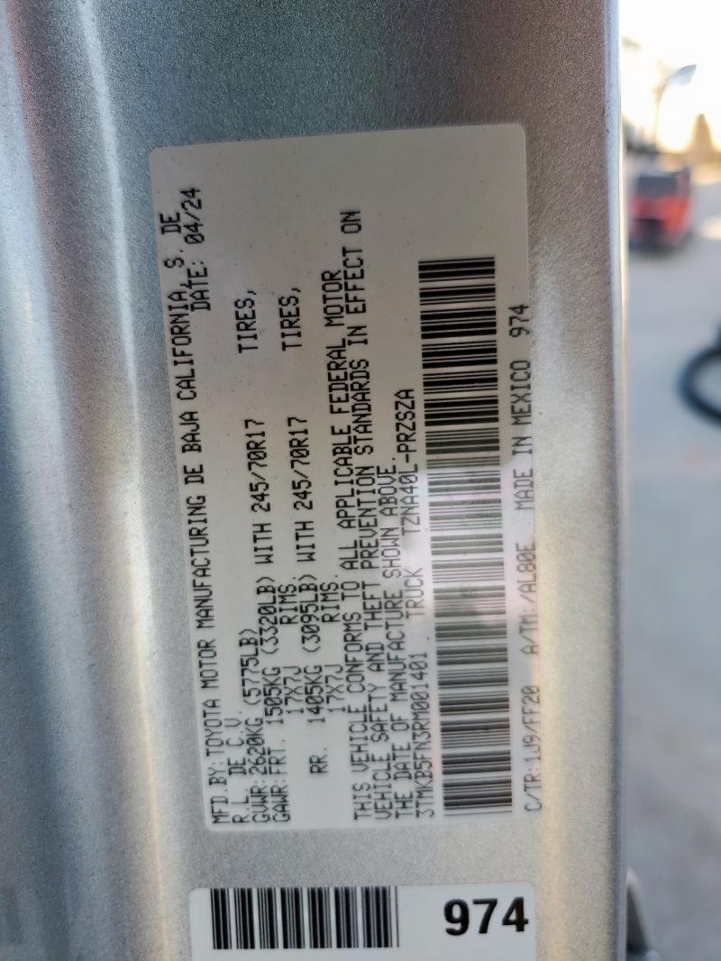 3TMKB5FN3RM001401 - 2024 TOYOTA TACOMA DOUBLE CAB TWO TONE photo 13