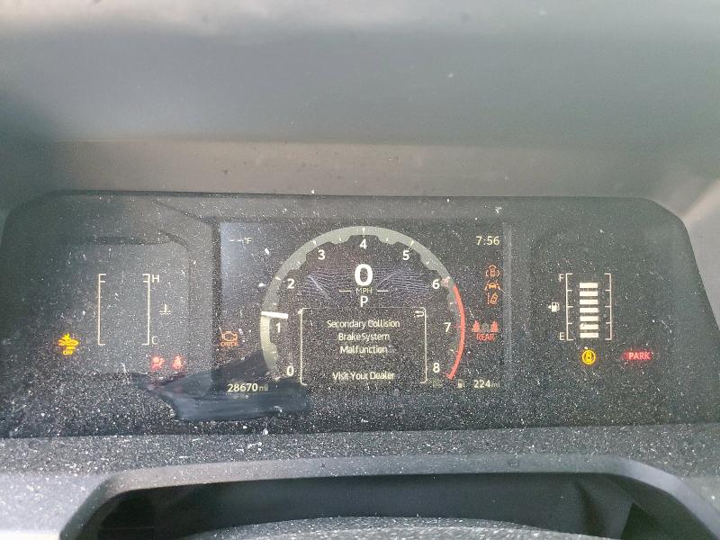 3TMKB5FN3RM001401 - 2024 TOYOTA TACOMA DOUBLE CAB TWO TONE photo 9